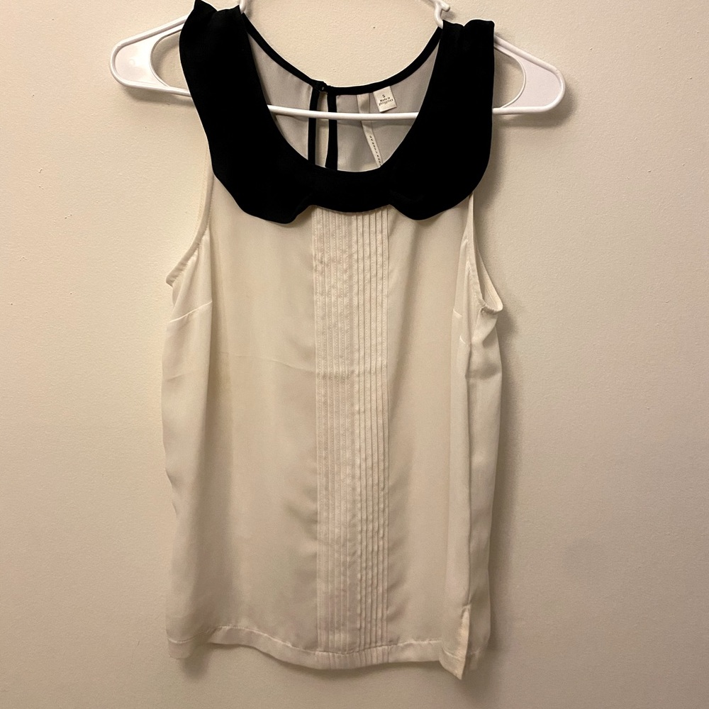 White tank top